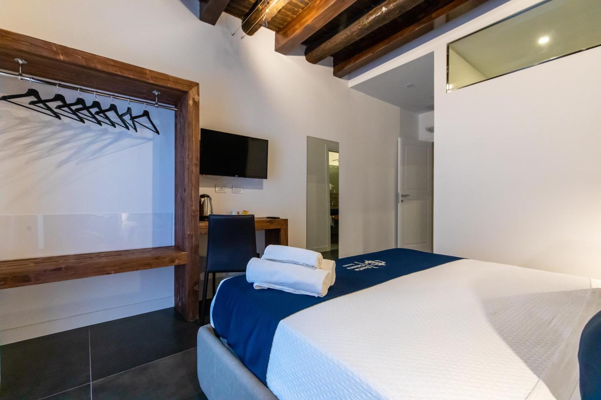 Santa Chiara Inn Napoli Eksteriør billede